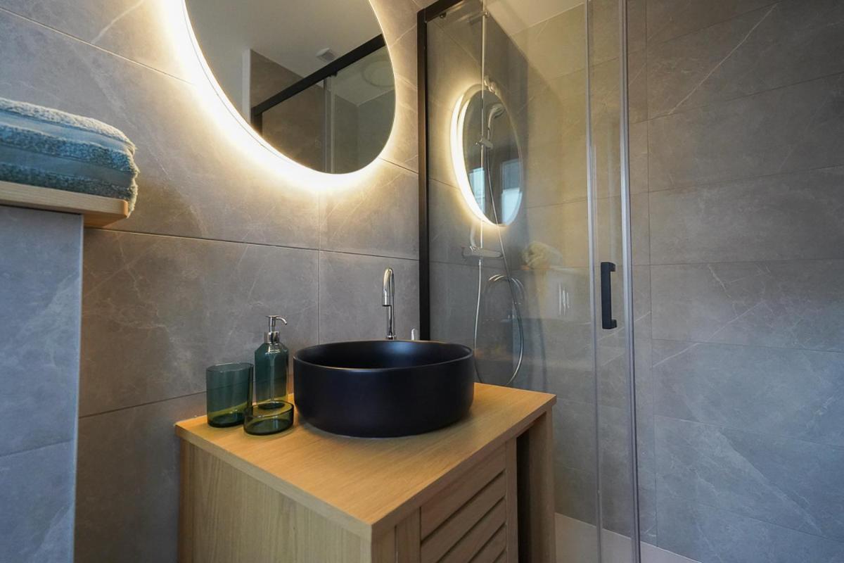 La Villa Berenice - "Le Duplex" En Coeur De Ville Saint-Amand-les-Eaux Kültér fotó